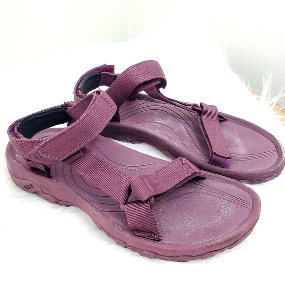 Teva Shoes - Teva Womens Purple Sandals.  Size 8